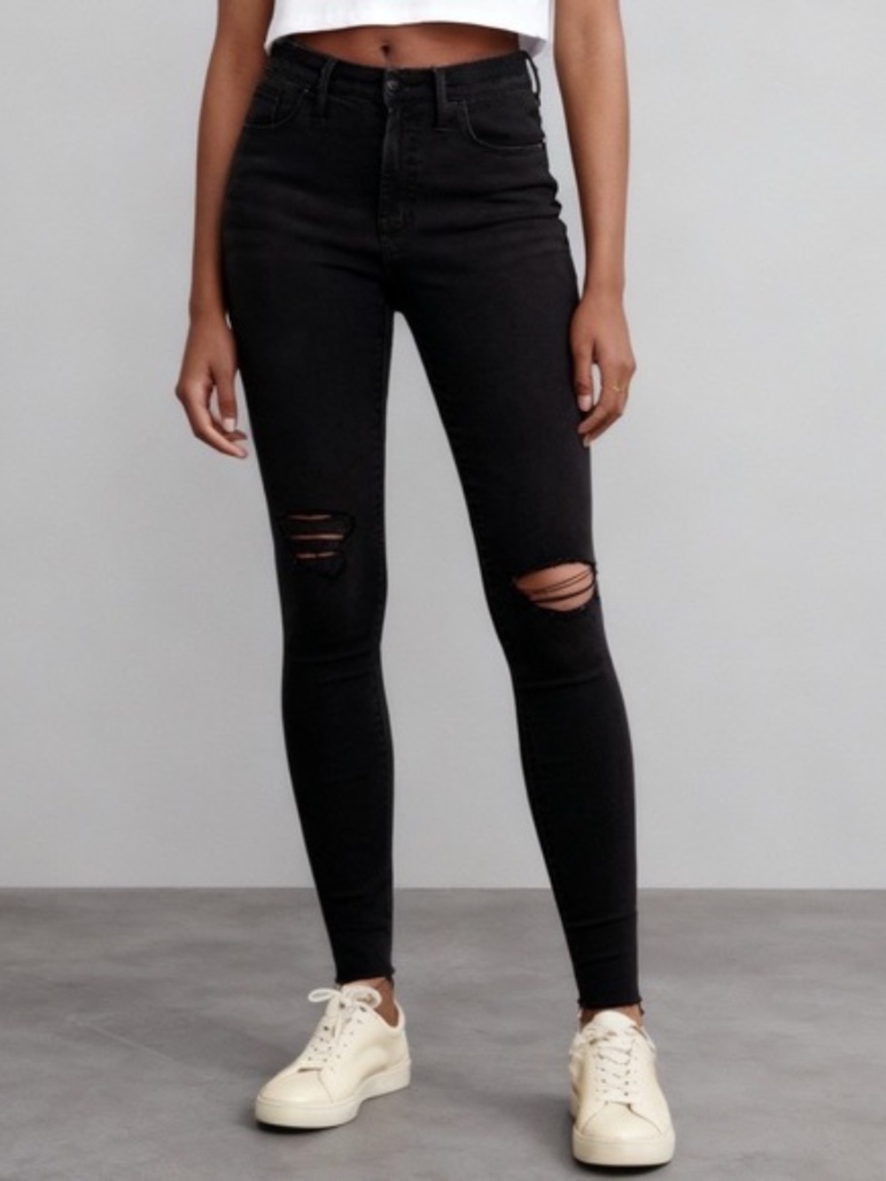 Madewell 9" High-Rise Distressed Skinny Jean Black size 25 EUC